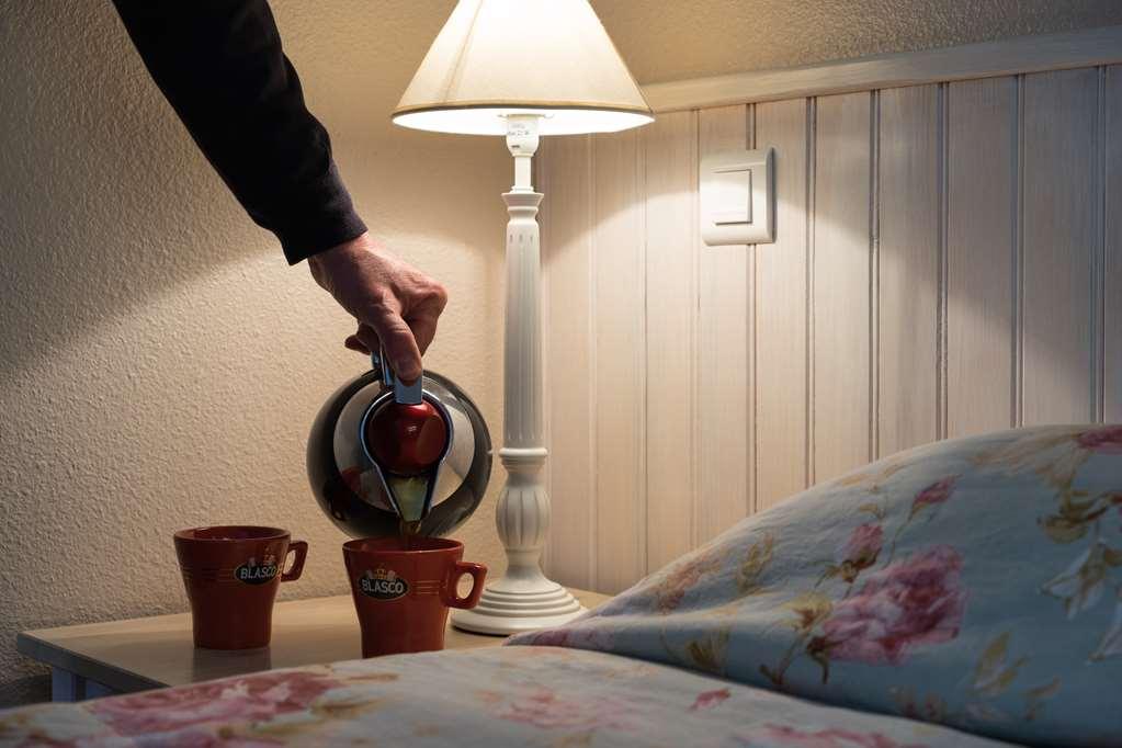Logis Hotel Cartier Quillan Amenities photo